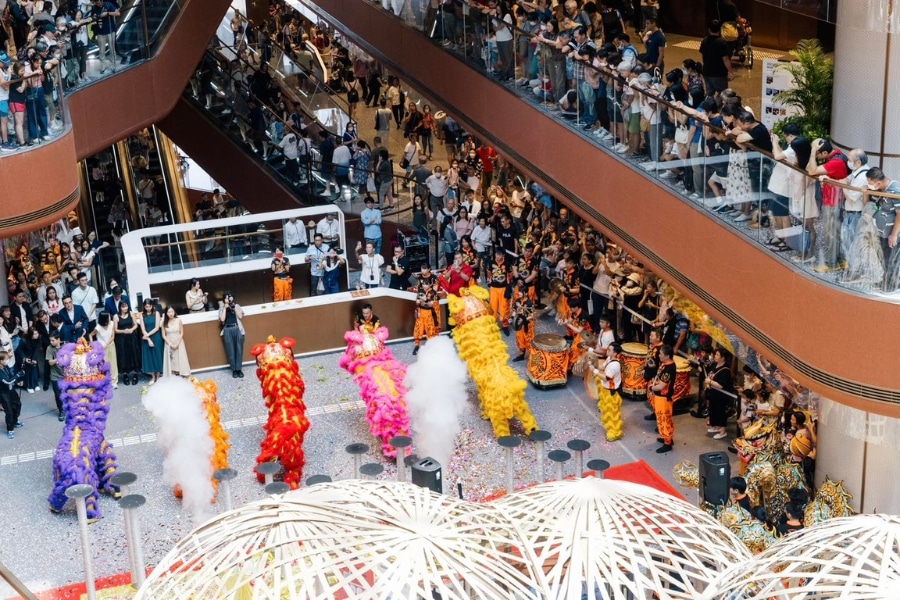 the lion dance at airside shopping mall in kai tak