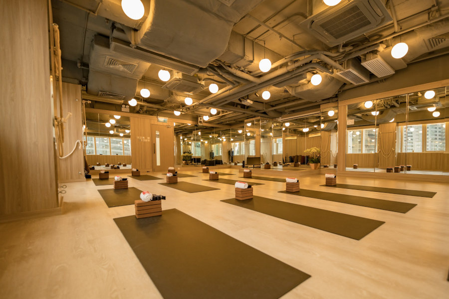 yoga mats and blocks at anahata yoga hong kong