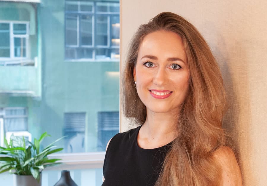 financial expert cristina jaeger