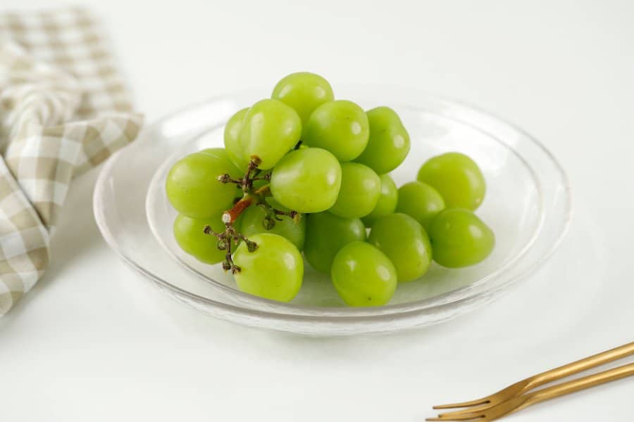grapes chinese new year fruits