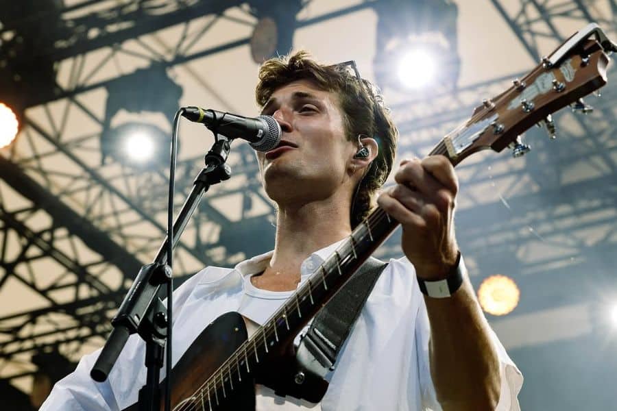 british pop artist henry moodie