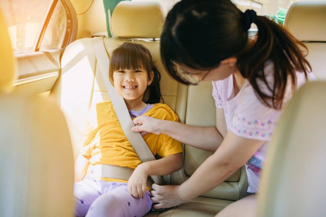 hong kong new car and seat belt rules november 1