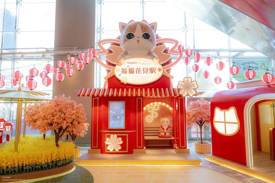 the chddly cat hanami station at the chinese new year display at megabox in kowloon bay