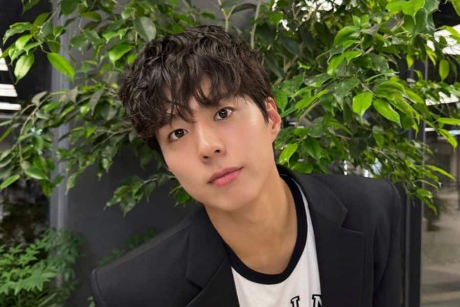 south korean actor park bo gum