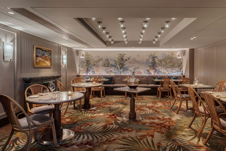 Spacious André Fu interiors, awarded with 2020 Best Interior Design.